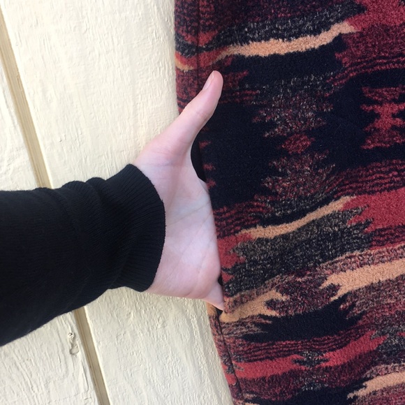 Bear 🐻 Ridge Outfitters Full-Length Printed Vest - Picture 2 of 4